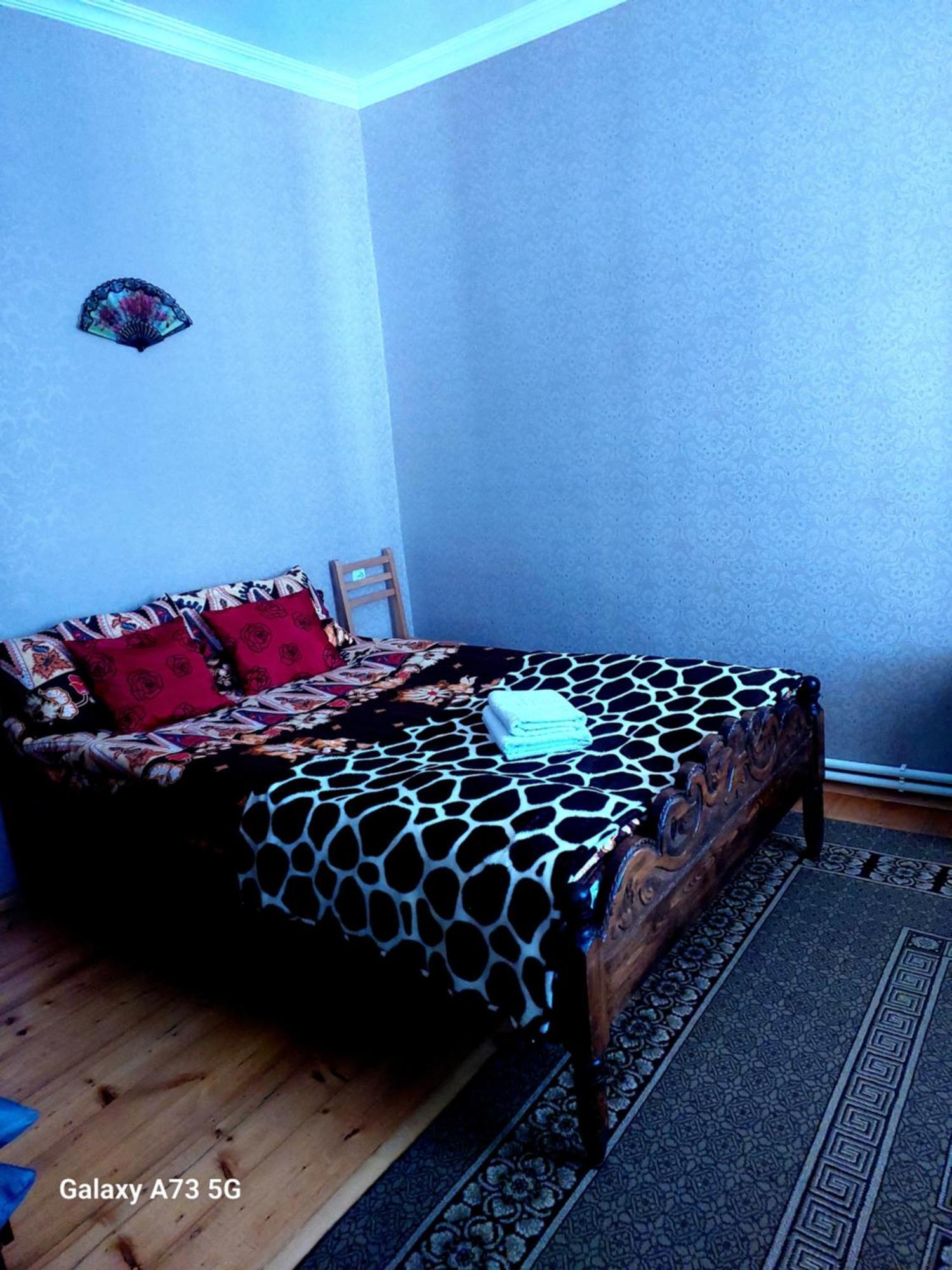 Guest House Lela Rezo Kazbegi Kültér fotó