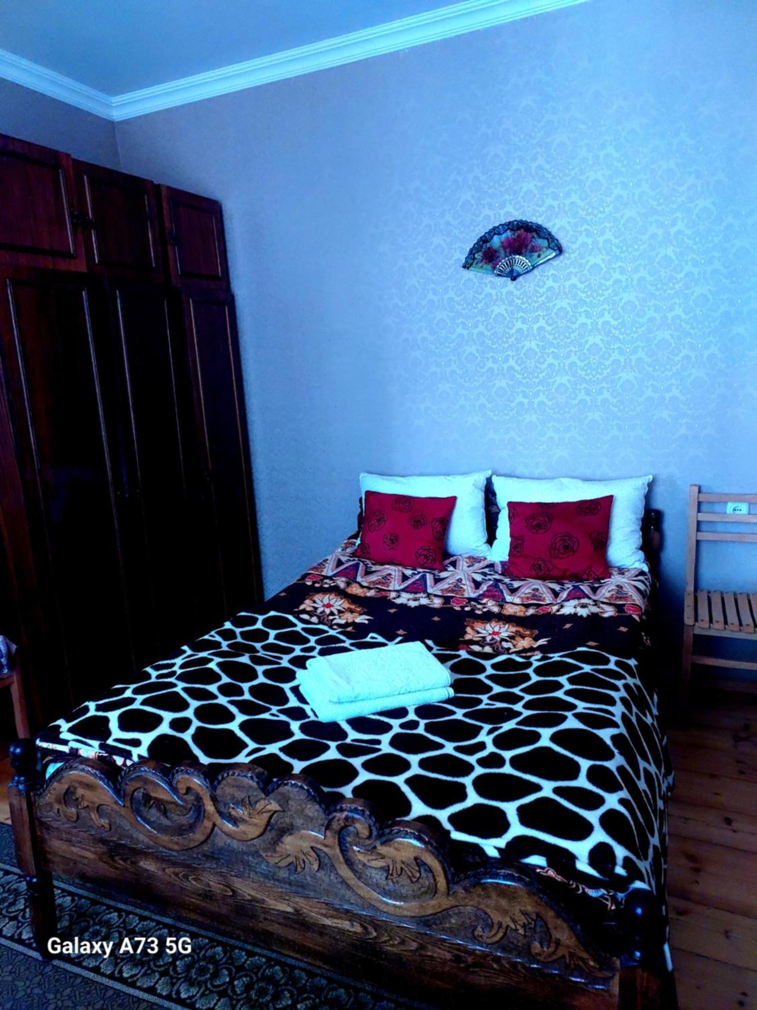 Guest House Lela Rezo Kazbegi Kültér fotó